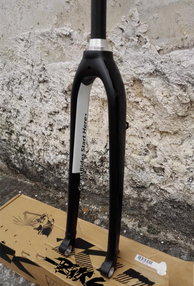 26/27.5/29er Mtb fourchette rigide en aluminium fourchette dure 15 mm à travers l'essieu de la fourchette de vélo de montagne 0