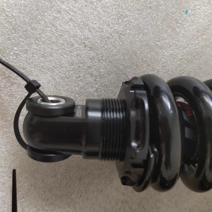 Amortisseur arrière hydraulique pour l'amortisseur réglable de vélo de rebond électrique de scooter 6