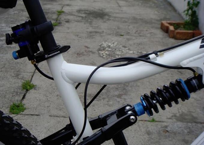 Choc d'arrière de vélo de ressort hélicoïdal avec sur le dos le choc d'arrière de Mtb d'amortisseur de rebond/compression