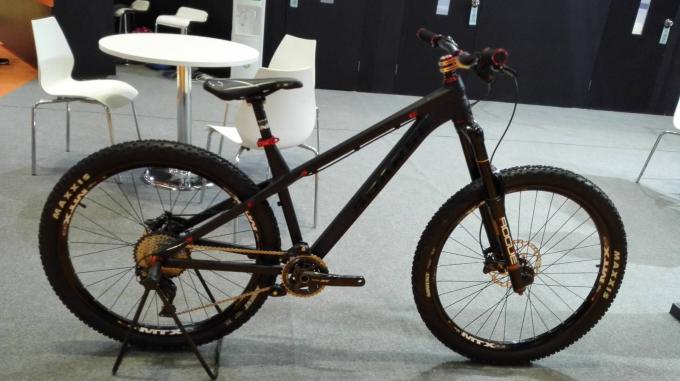 26/27.5er cadre de vélo de montagne de Hartail AM MTB de saut de l'aluminium 4X BMX/Dirt